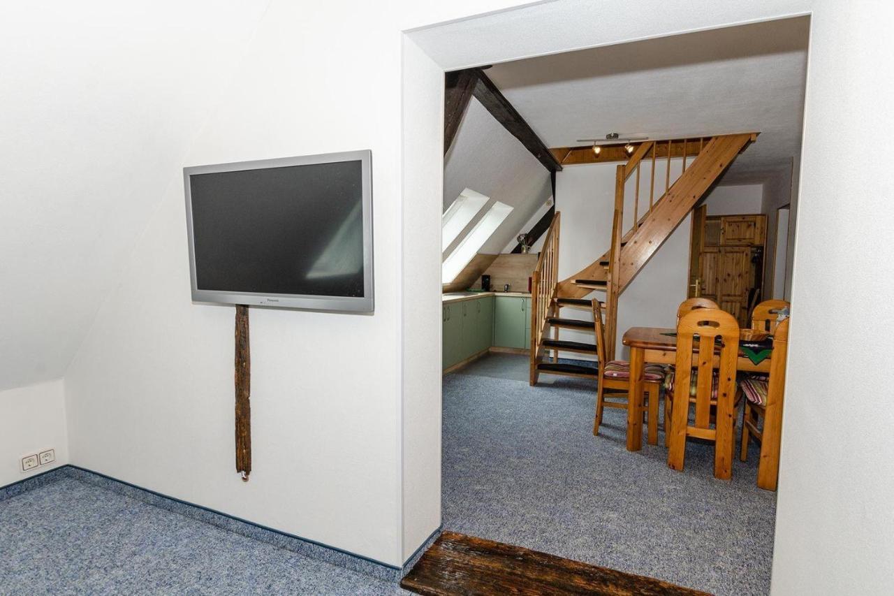 Ferienwohnung-Auf-Ruegen-Fuer-3-Erwachsene-Und-1-Kind-In-Schaprode-Zi6 Zewnętrze zdjęcie