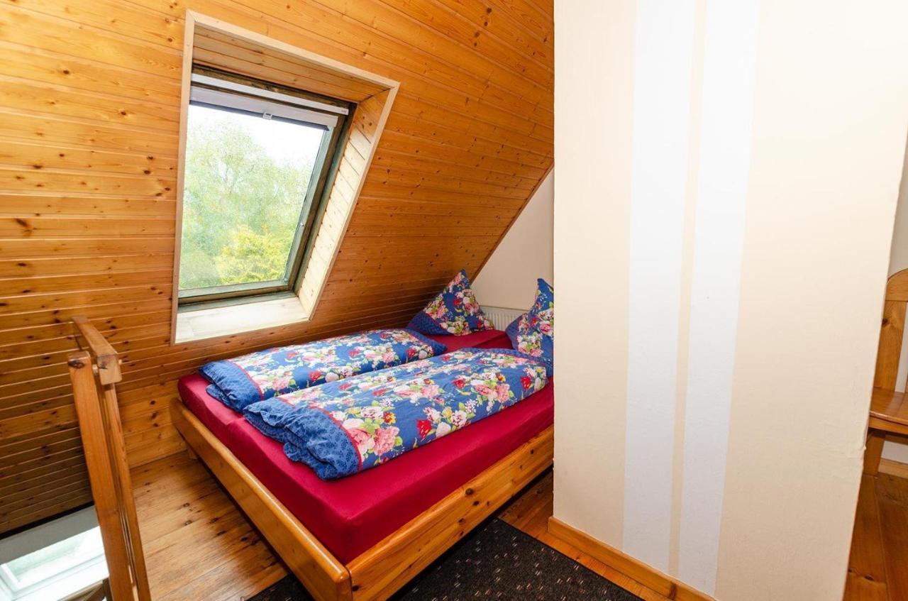 Ferienwohnung-Auf-Ruegen-Fuer-3-Erwachsene-Und-1-Kind-In-Schaprode-Zi6 Zewnętrze zdjęcie
